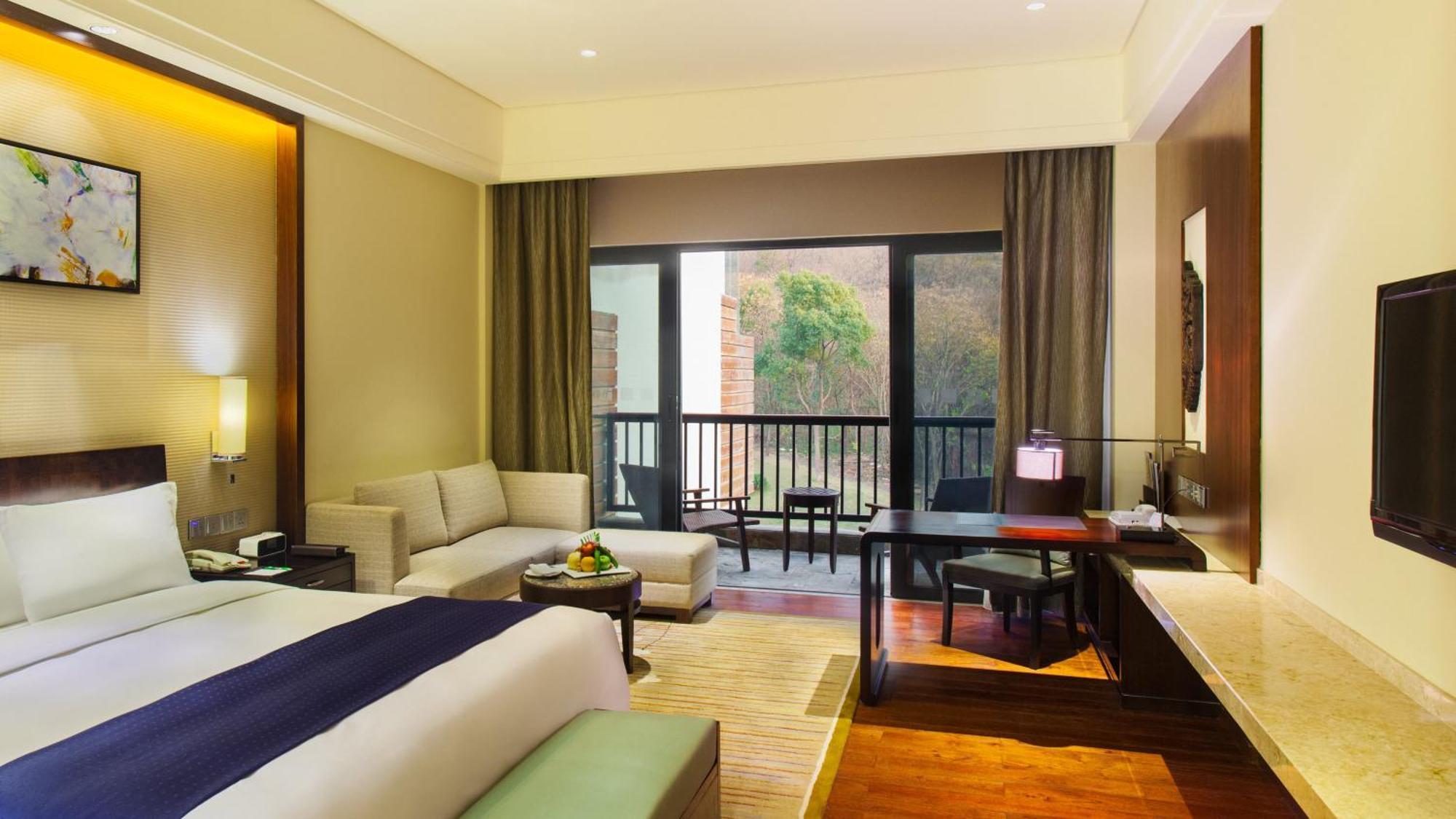 Holiday Inn Resort Chaohu Hot Spring By Ihg Hefei Extérieur photo
