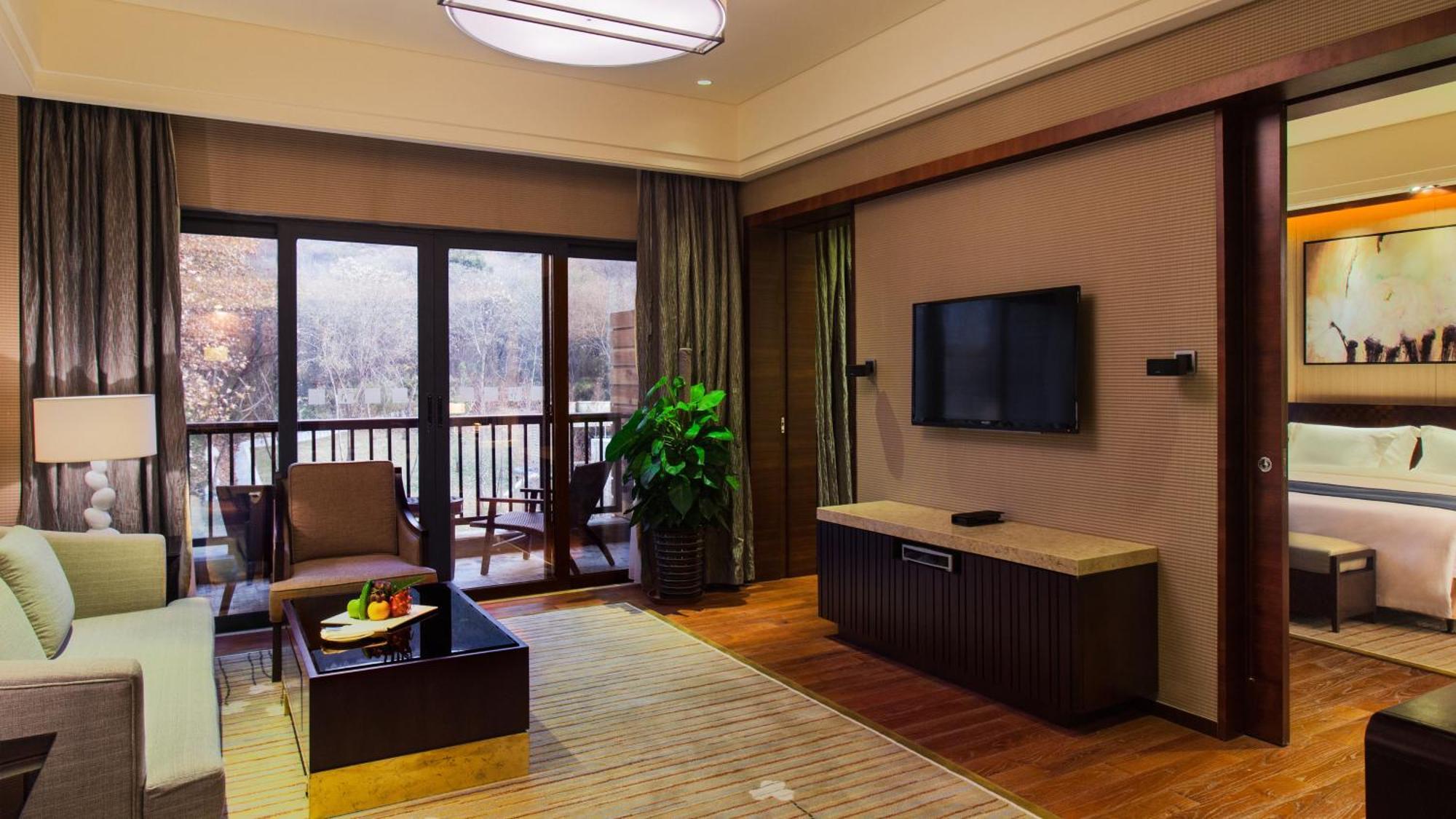 Holiday Inn Resort Chaohu Hot Spring By Ihg Hefei Extérieur photo